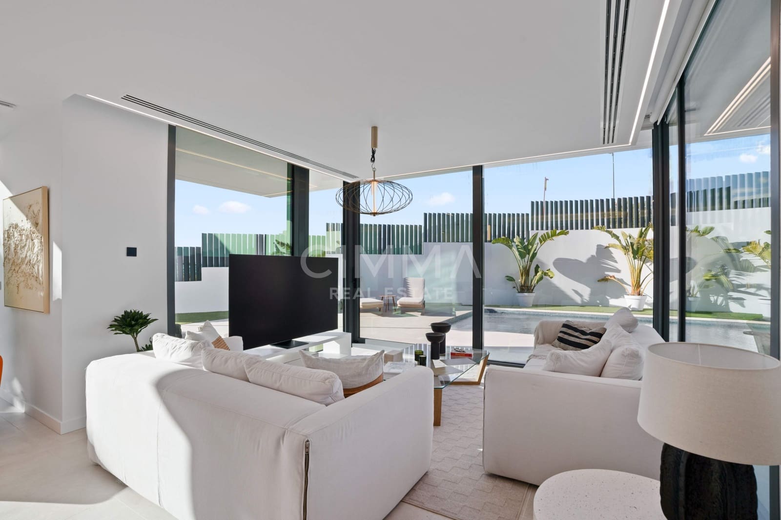 4 bedroom Villa for sale in Benidorm with pool garage - € 2,149,226 (Ref: 9836545)
