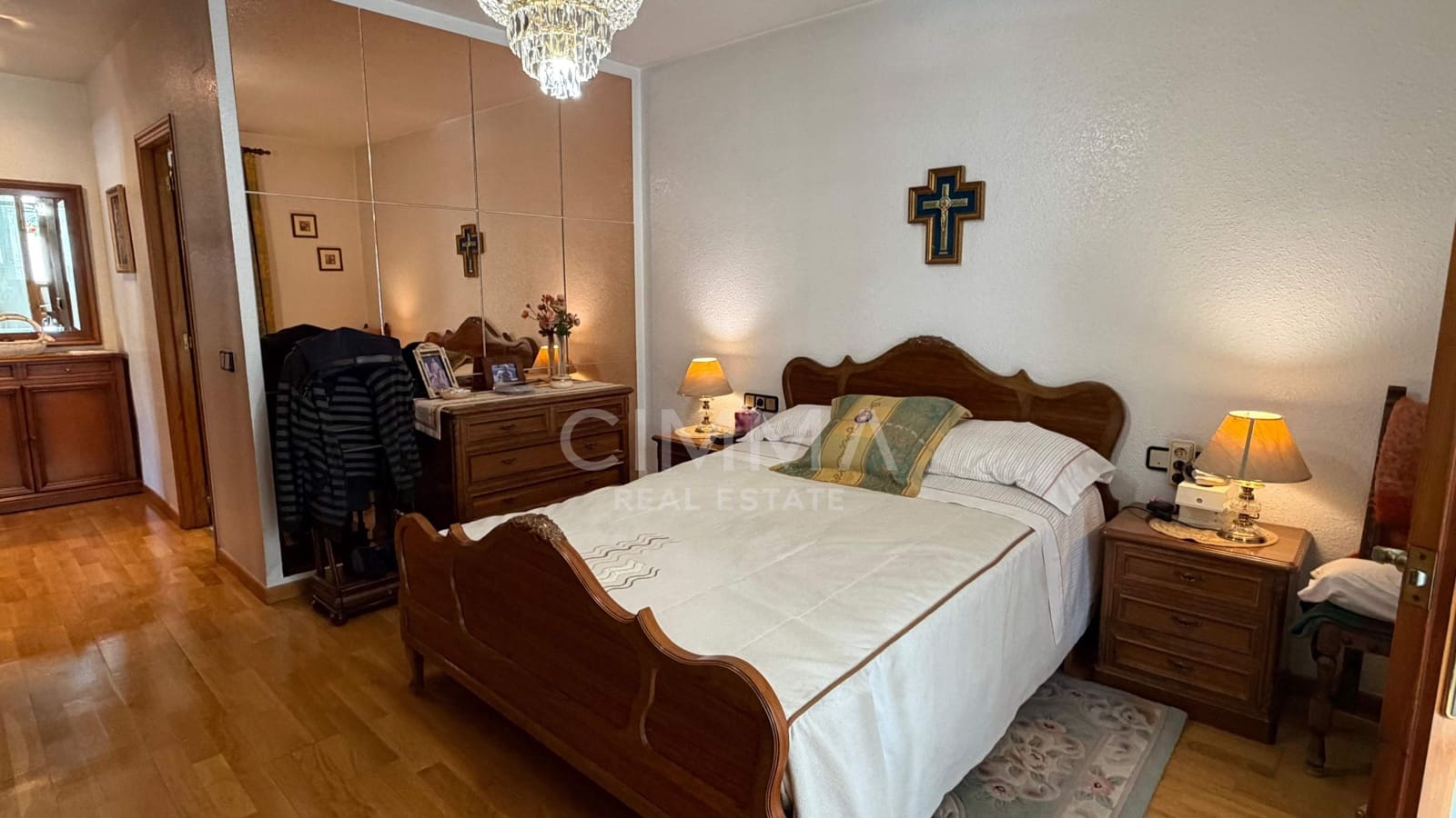 6 bedroom Villa for sale in Benidorm with pool garage - € 745,000 (Ref: 9836546)