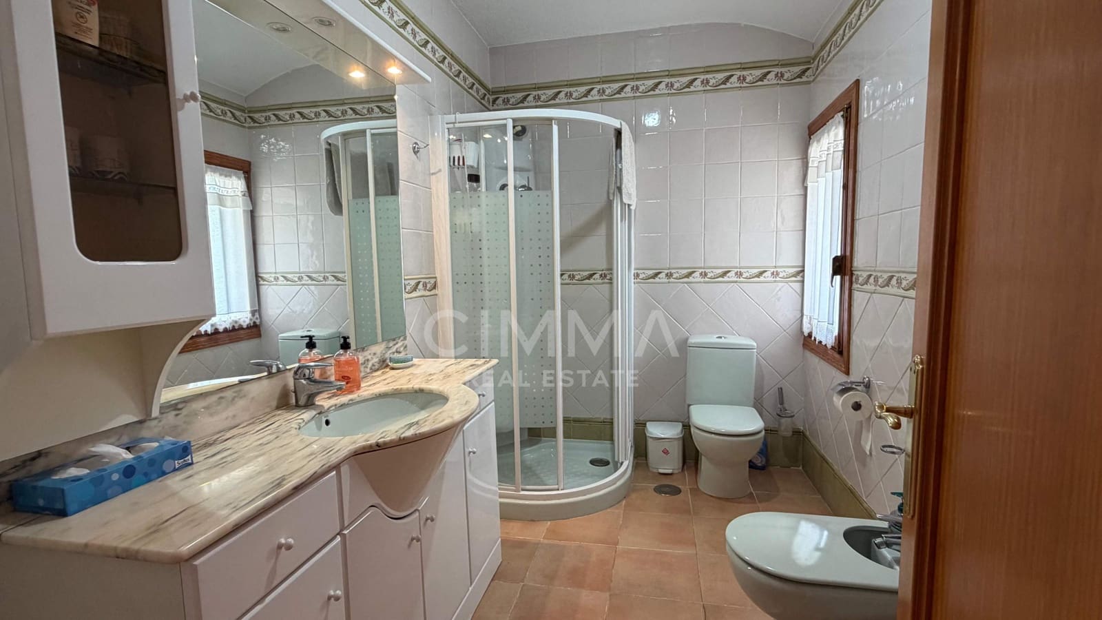 6 bedroom Villa for sale in Benidorm with pool garage - € 745,000 (Ref: 9836546)