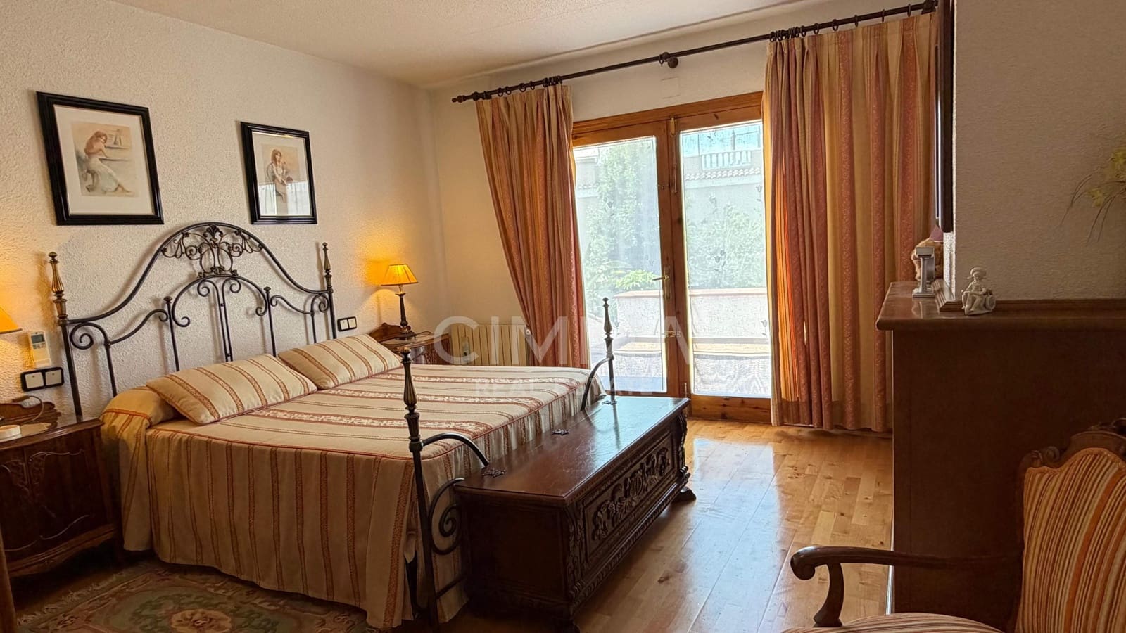 6 bedroom Villa for sale in Benidorm with pool garage - € 745,000 (Ref: 9836546)
