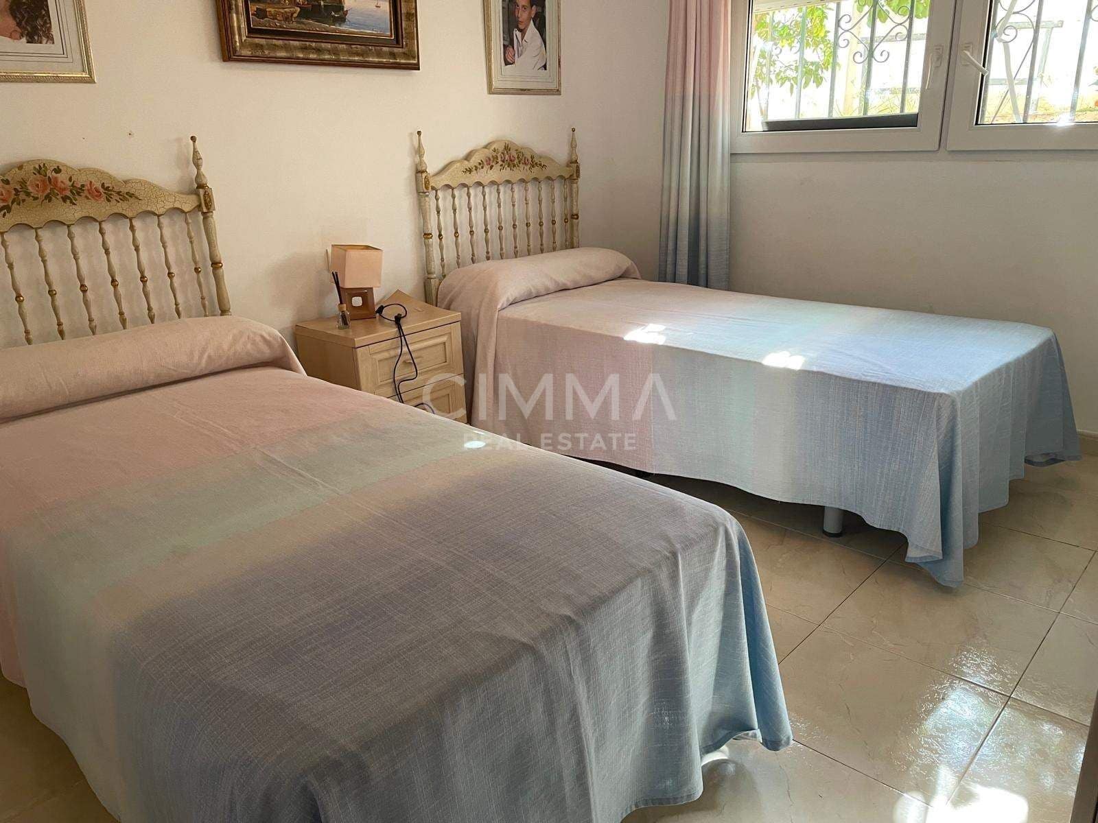 3 slaapkamer Villa te koop in La Nucia met garage - € 420.000 (Ref: 9836548)