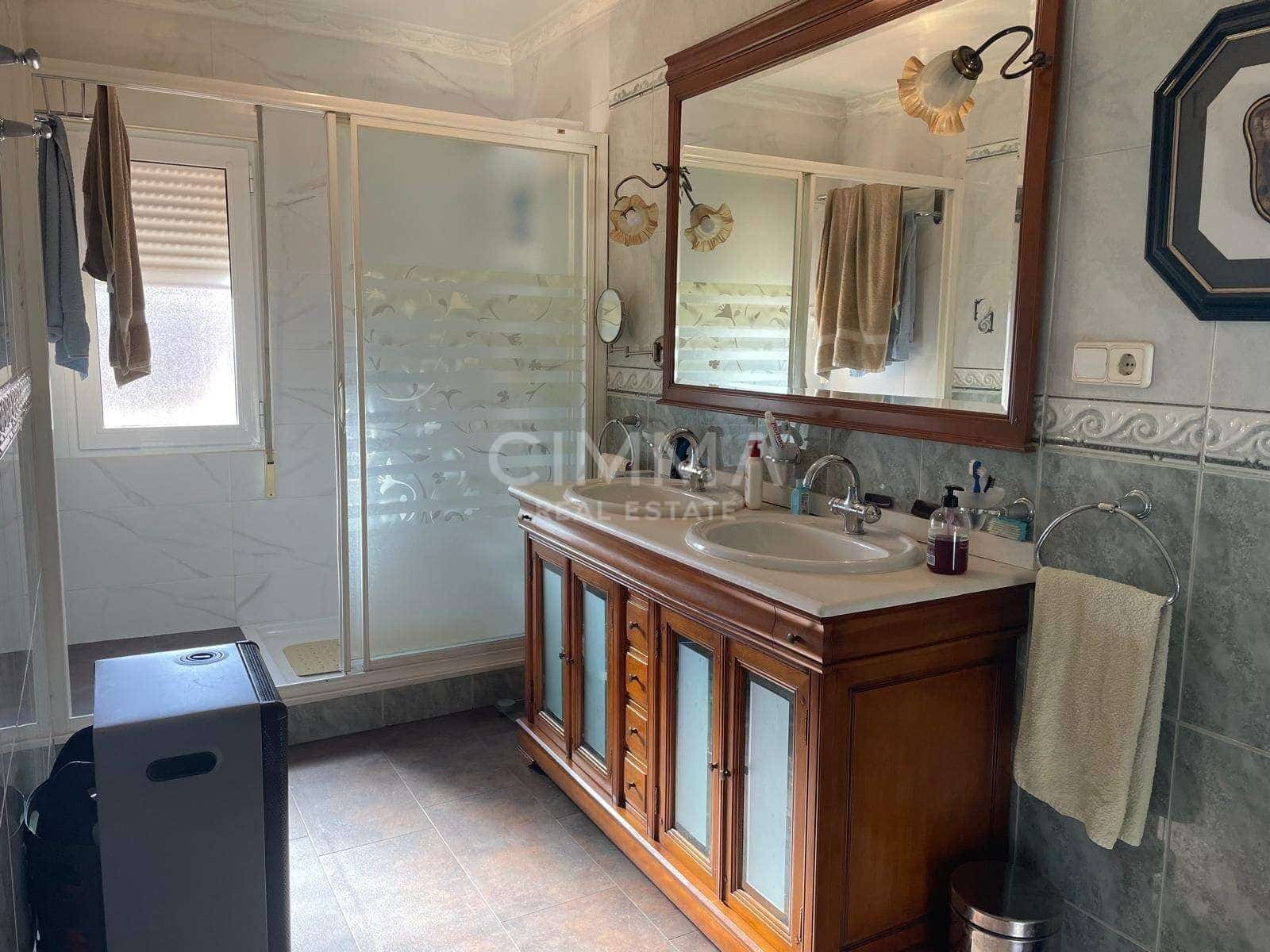 3 slaapkamer Villa te koop in La Nucia met garage - € 420.000 (Ref: 9836548)
