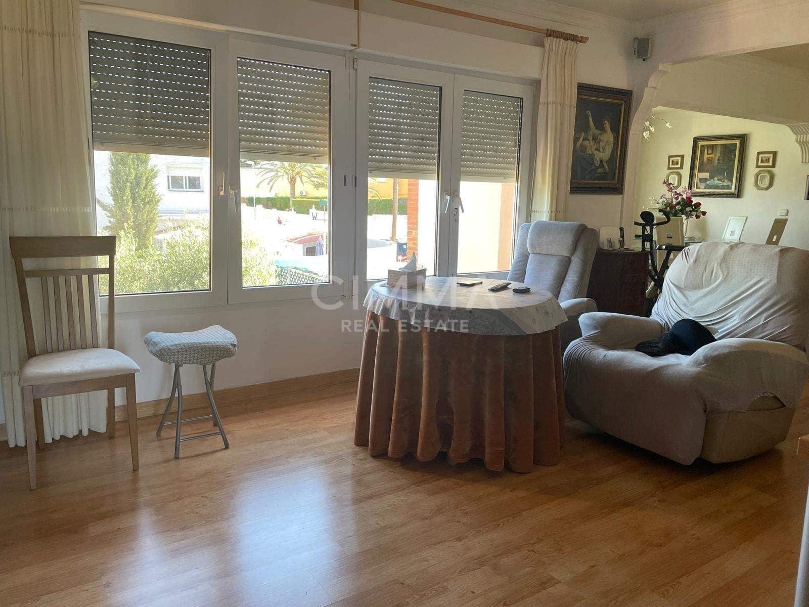 3 slaapkamer Villa te koop in La Nucia met garage - € 420.000 (Ref: 9836548)