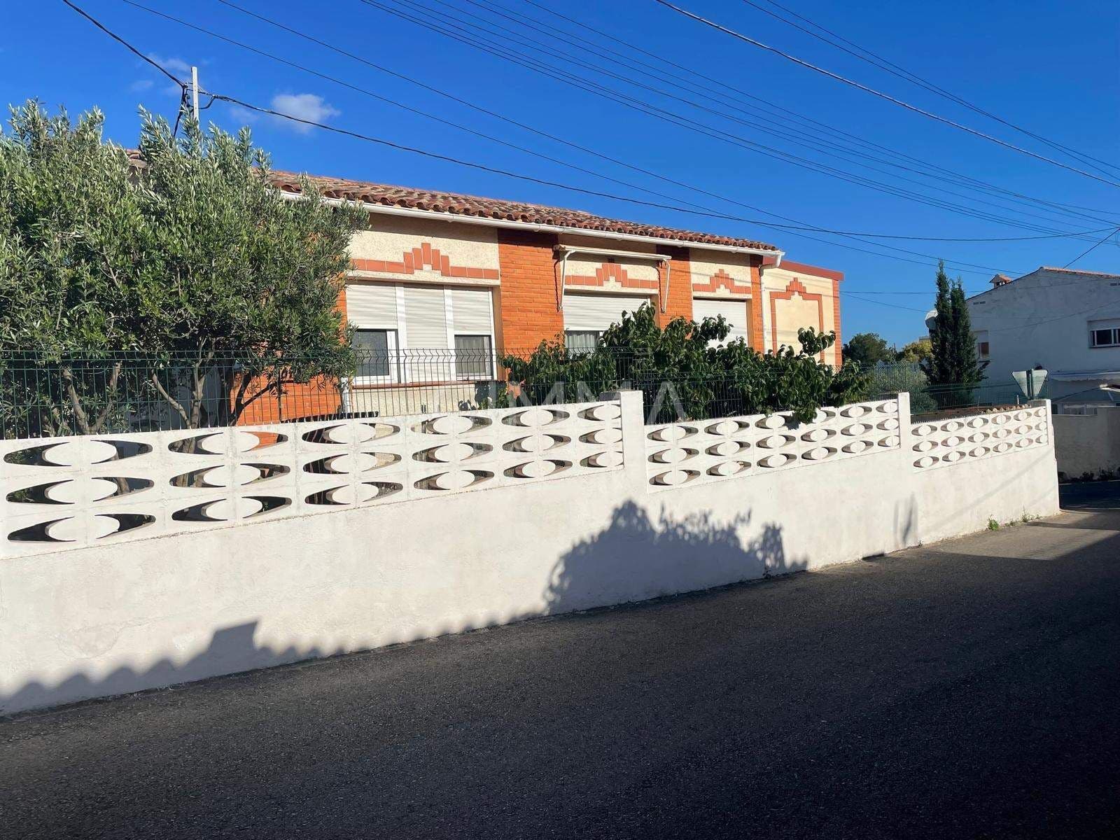 3 slaapkamer Villa te koop in La Nucia met garage - € 420.000 (Ref: 9836548)