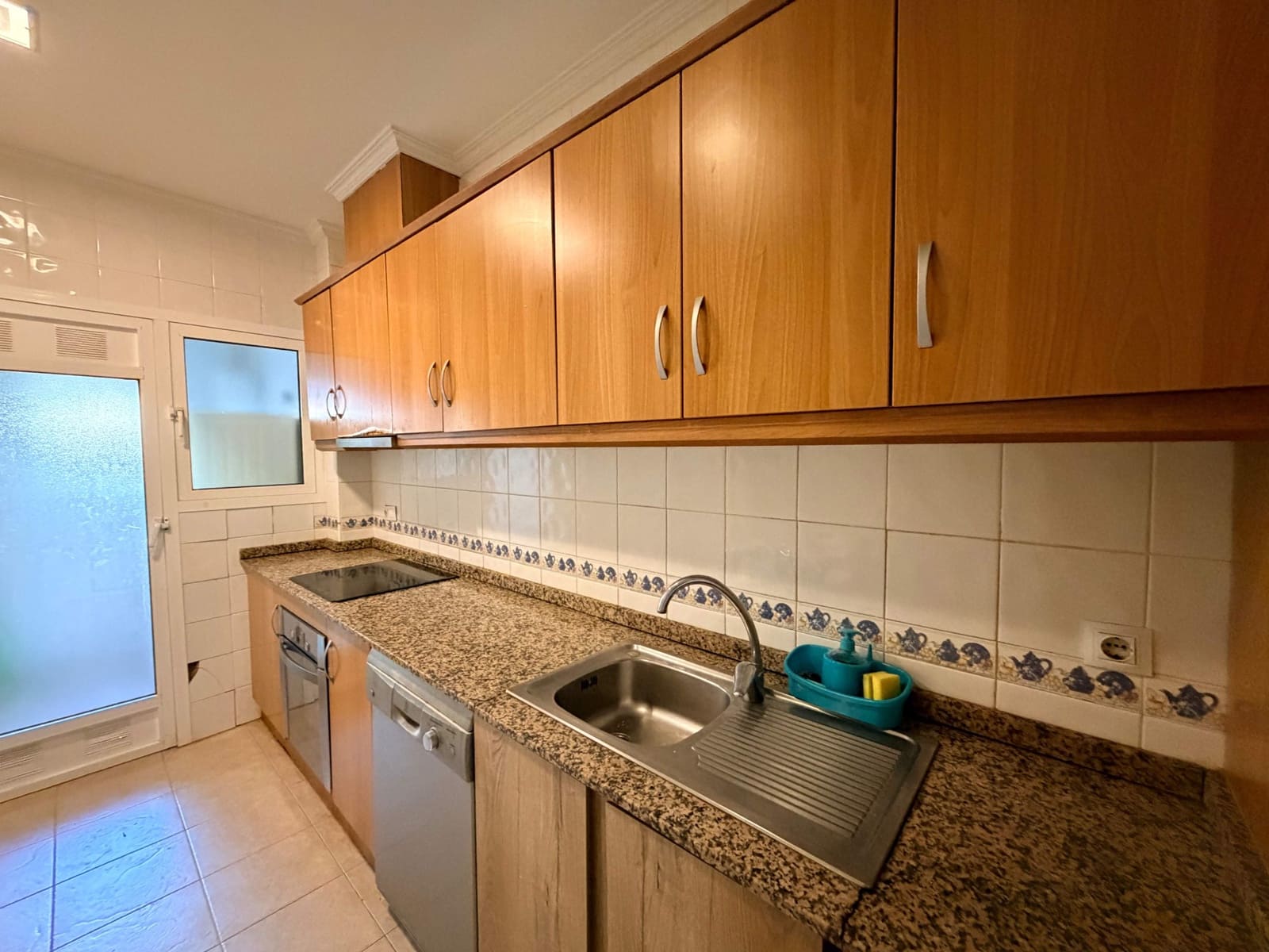 4 bedroom Villa for rent in La Nucia with pool garage - € 1,800 (Ref: 9839505)