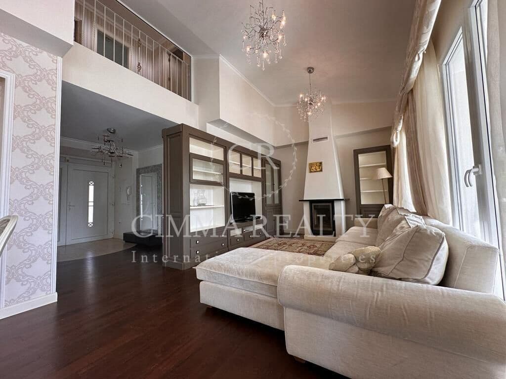 5 bedroom Villa for sale in Altea la Vella with pool garage - € 1,450,000 (Ref: 9851932)
