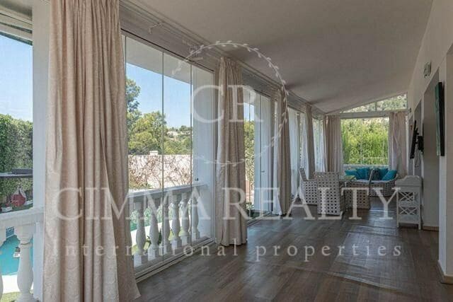 5 bedroom Villa for sale in Altea la Vella with pool garage - € 1,450,000 (Ref: 9851932)