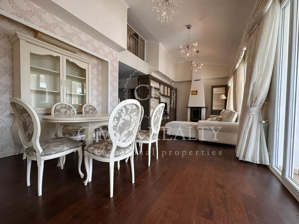 5 bedroom Villa for sale in Altea la Vella with pool garage - € 1,450,000 (Ref: 9851932)