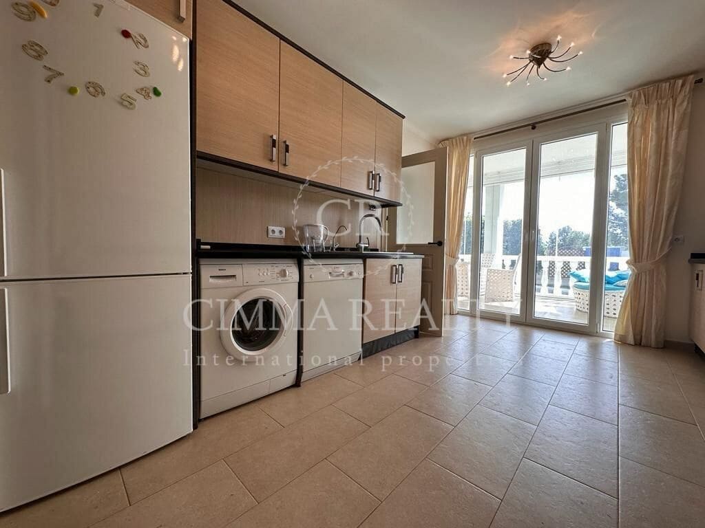 5 bedroom Villa for sale in Altea la Vella with pool garage - € 1,450,000 (Ref: 9851932)