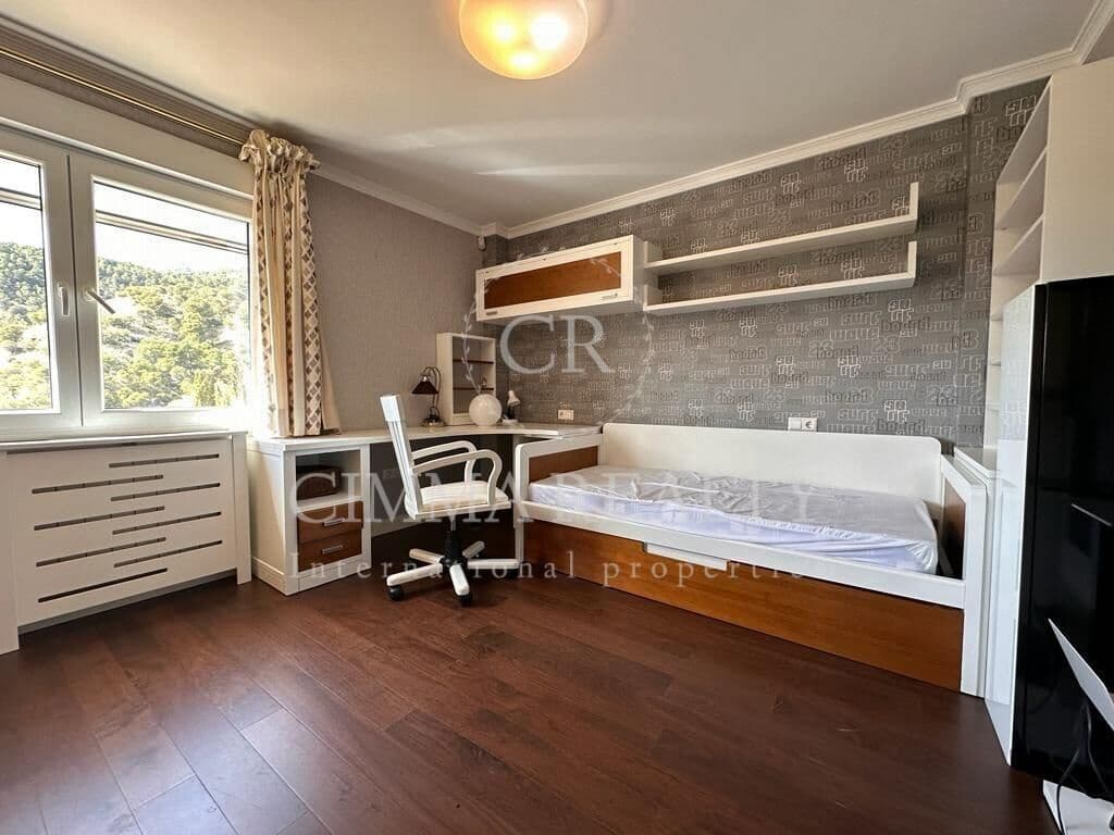 5 bedroom Villa for sale in Altea la Vella with pool garage - € 1,450,000 (Ref: 9851932)