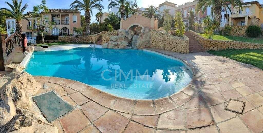 2 soveværelse Rækkehus til salg i Finestrat med swimmingpool - € 310.000 (Ref: 9851933)
