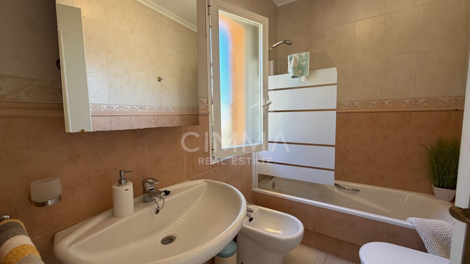 4 bedroom Terraced Villa for sale in Albir with pool garage - € 599,000 (Ref: 9851934)