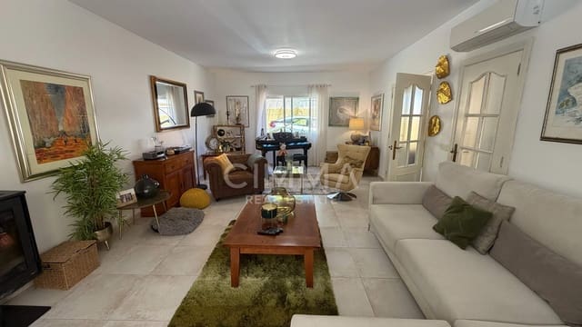 Adosado de 4 habitaciones en Albir, Alfaz del Pi / L'Alfàs del Pi en venta con piscina garaje - 599.000 € (Ref: 9851934)