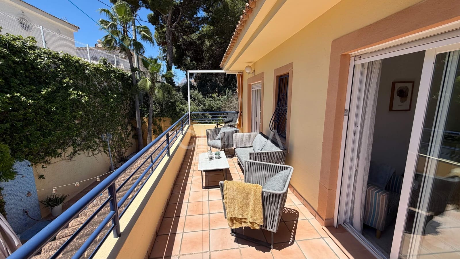 4 bedroom Terraced Villa for sale in Albir with pool garage - € 599,000 (Ref: 9851934)