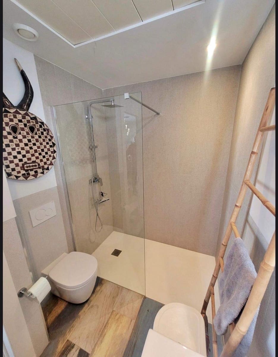 Adosado de 3 habitaciones en Finestrat en venta con piscina garaje - 585.000 € (Ref: 9851935)