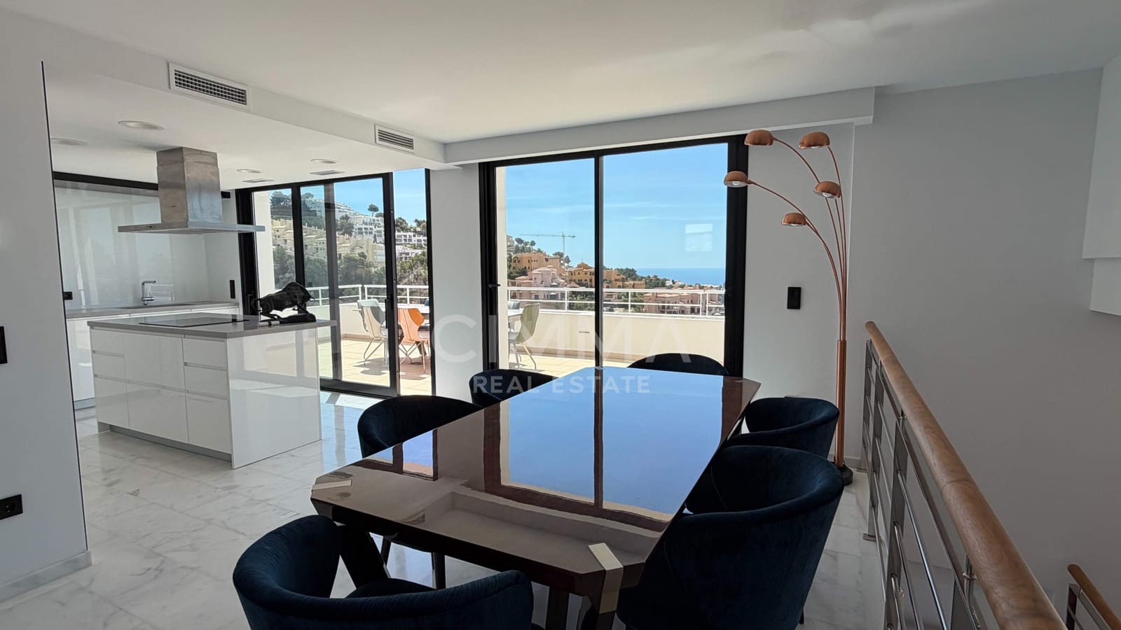3 bedroom Villa for sale in Altea with pool garage - € 1,295,000 (Ref: 9851936)