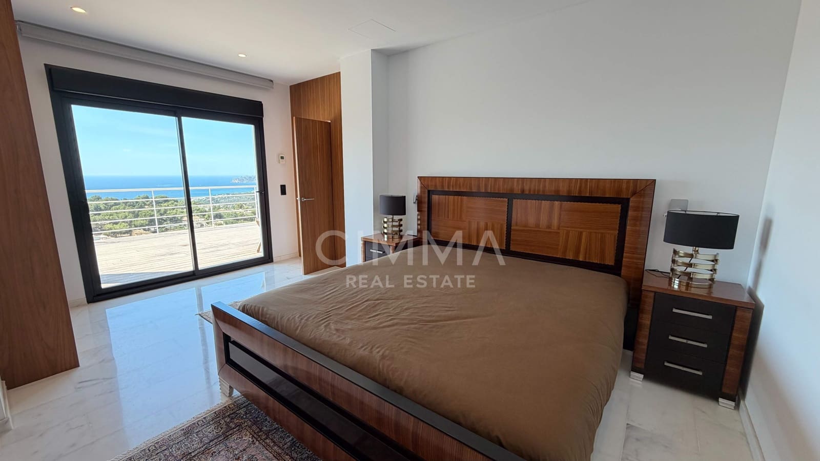 3 bedroom Villa for sale in Altea with pool garage - € 1,295,000 (Ref: 9851936)