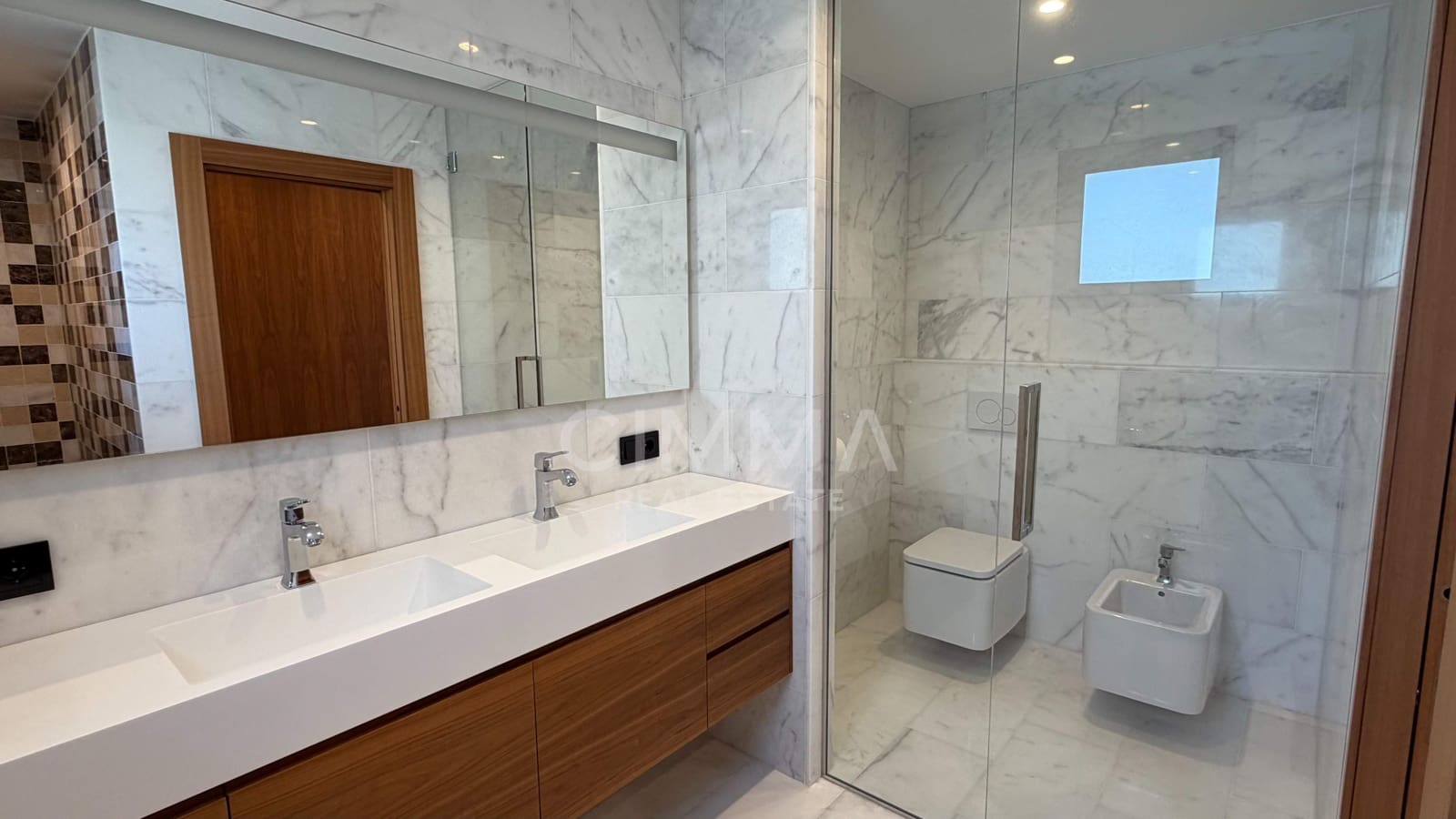 3 bedroom Villa for sale in Altea with pool garage - € 1,295,000 (Ref: 9851936)