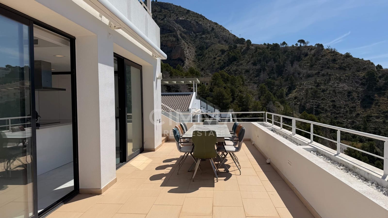 3 bedroom Villa for sale in Altea with pool garage - € 1,295,000 (Ref: 9851936)