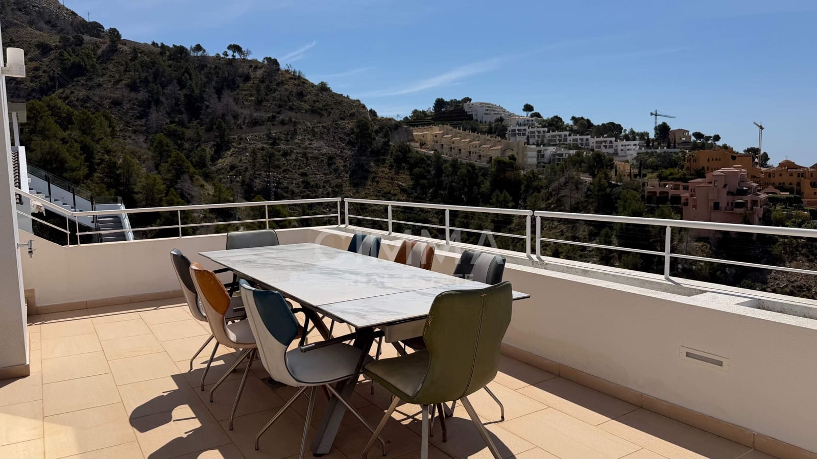 3 bedroom Villa for sale in Altea with pool garage - € 1,295,000 (Ref: 9851936)