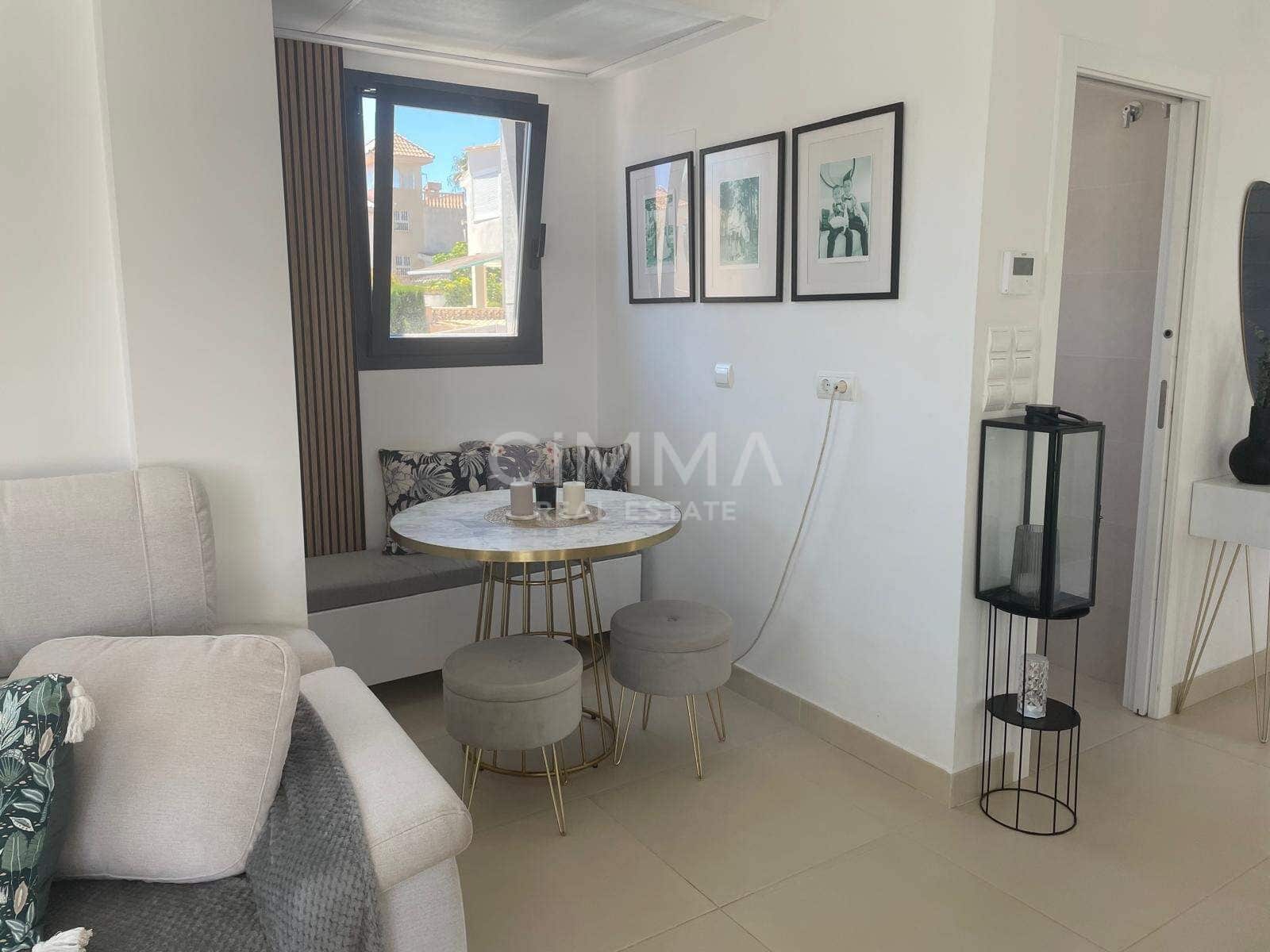 4 soveværelse Villa til salg i La Nucia med swimmingpool - € 636.000 (Ref: 9855653)