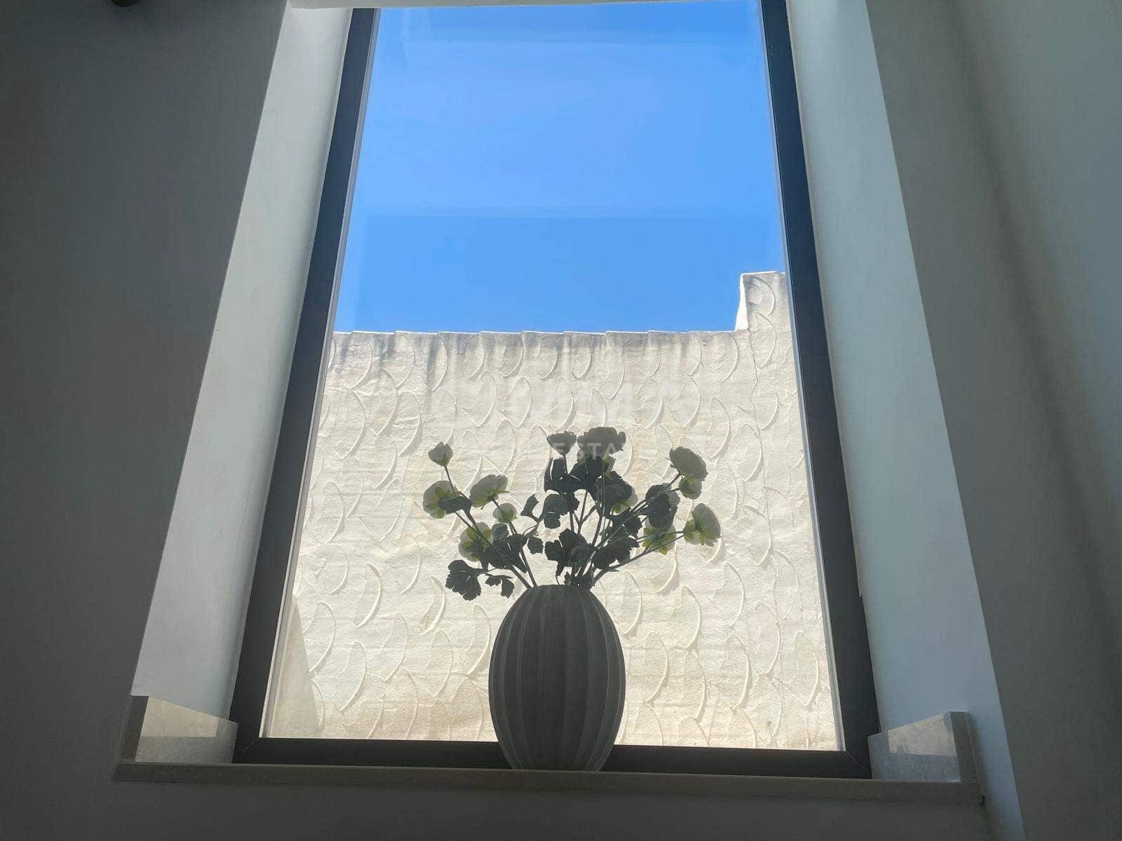 4 soveværelse Villa til salg i La Nucia med swimmingpool - € 636.000 (Ref: 9855653)