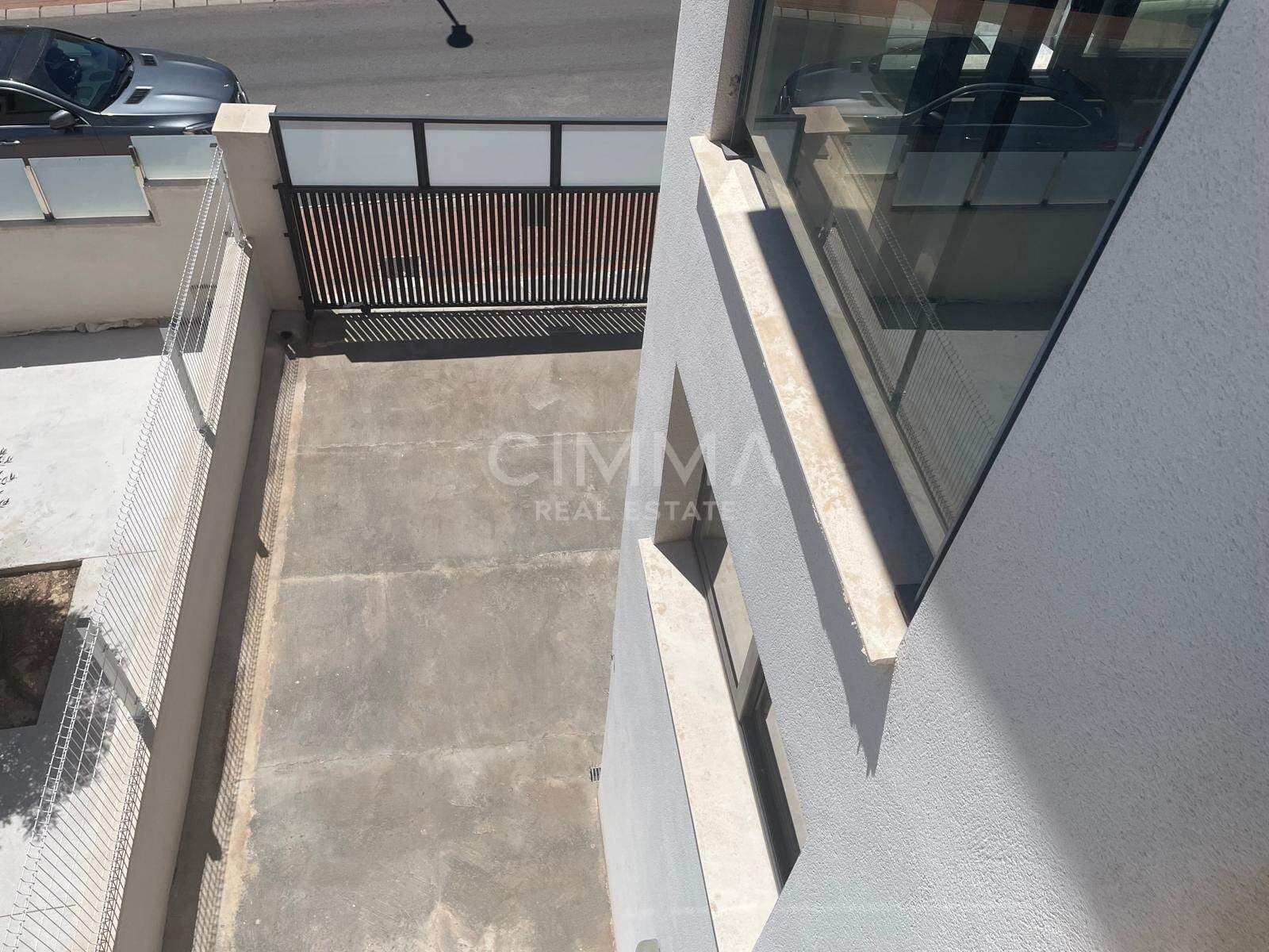 4 soveværelse Villa til salg i La Nucia med swimmingpool - € 636.000 (Ref: 9855653)