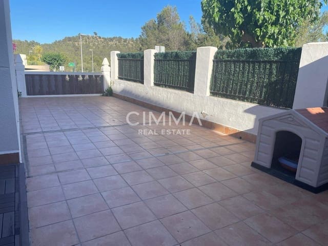 3 chambre Bungalow à vendre à Polop avec garage - 300 000 € (Ref: 9855654)