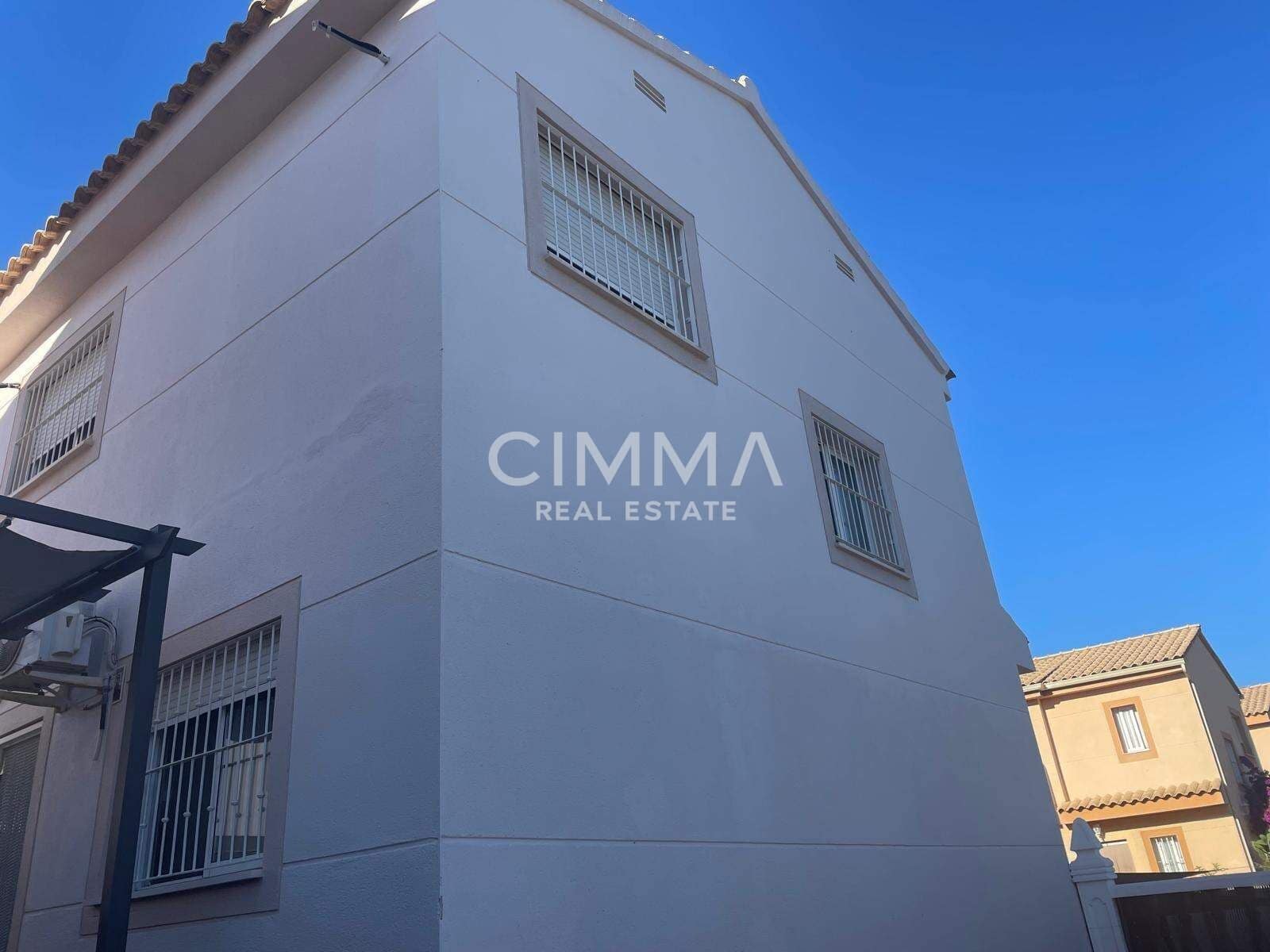 3 camera da letto Bungalow in vendita in Polop con garage - 300.000 € (Rif: 9855654)