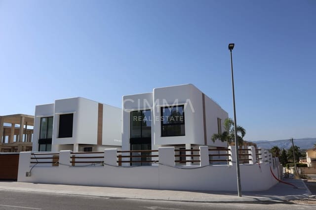 4 bedroom Villa for sale in Albir, Alfaz del Pi / L'Alfàs del Pi with pool - € 895,000 (Ref: 9855655)