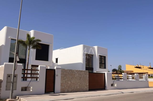 4 bedroom Villa for sale in Albir, Alfaz del Pi / L'Alfàs del Pi with pool - € 895,000 (Ref: 9855655)