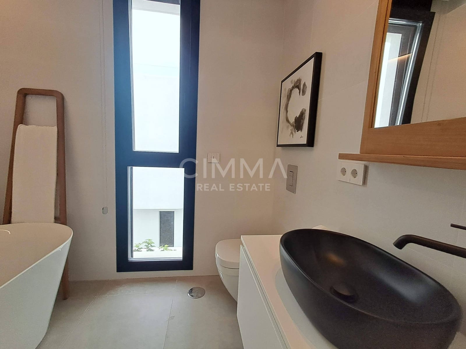 4 bedroom Villa for sale in Albir with pool - € 895,000 (Ref: 9855655)