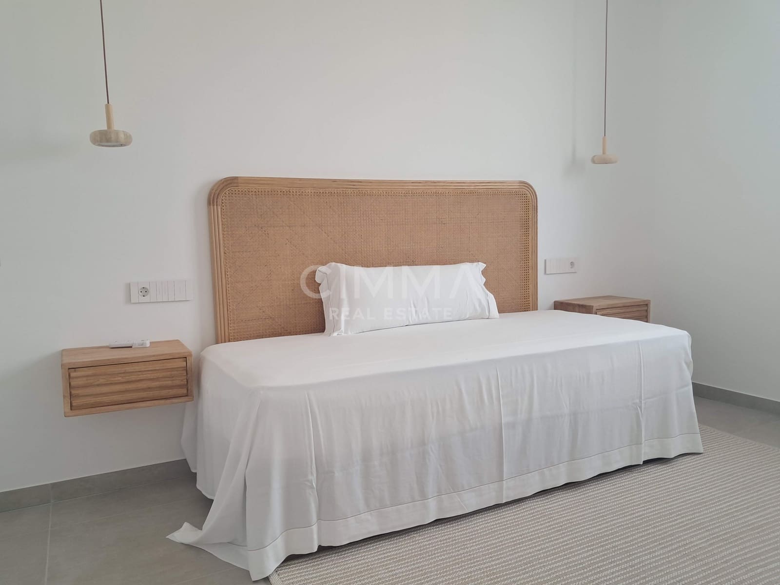 4 bedroom Villa for sale in Albir with pool - € 895,000 (Ref: 9855655)