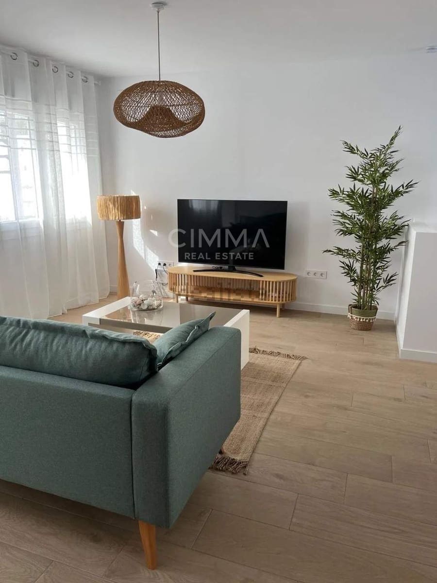 3 soveværelse Rækkehus til leje i Alfaz del Pi / L'Alfas del Pi med swimmingpool garage - € 2.000 (Ref: 9865376)