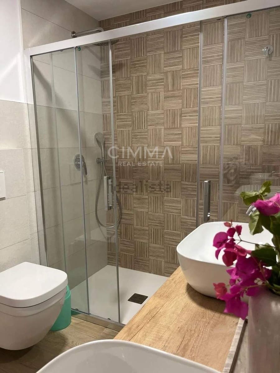 3 soveværelse Rækkehus til leje i Alfaz del Pi / L'Alfas del Pi med swimmingpool garage - € 2.000 (Ref: 9865376)