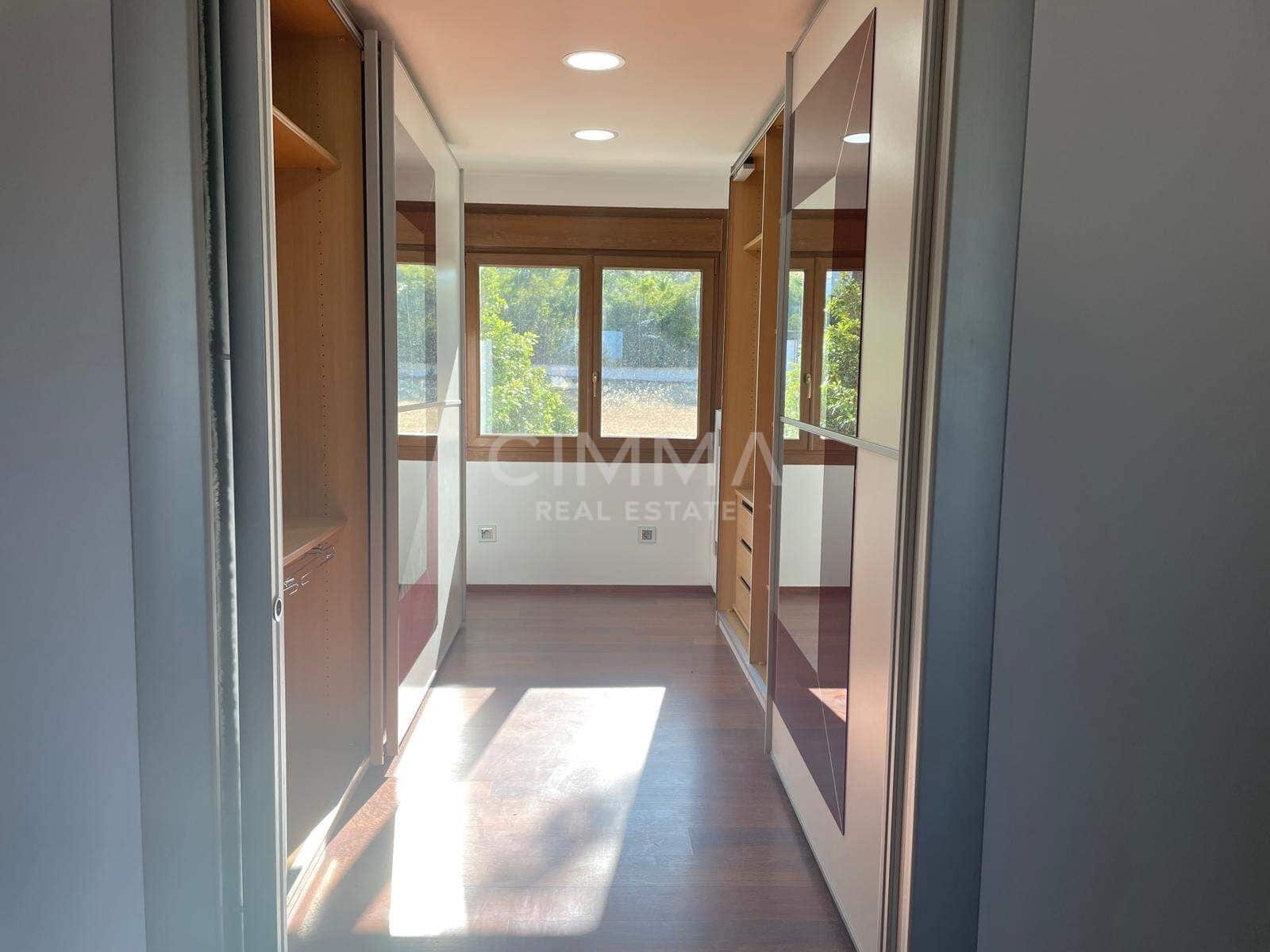4 slaapkamer Villa te koop in La Nucia met zwembad - € 900.000 (Ref: 9868798)