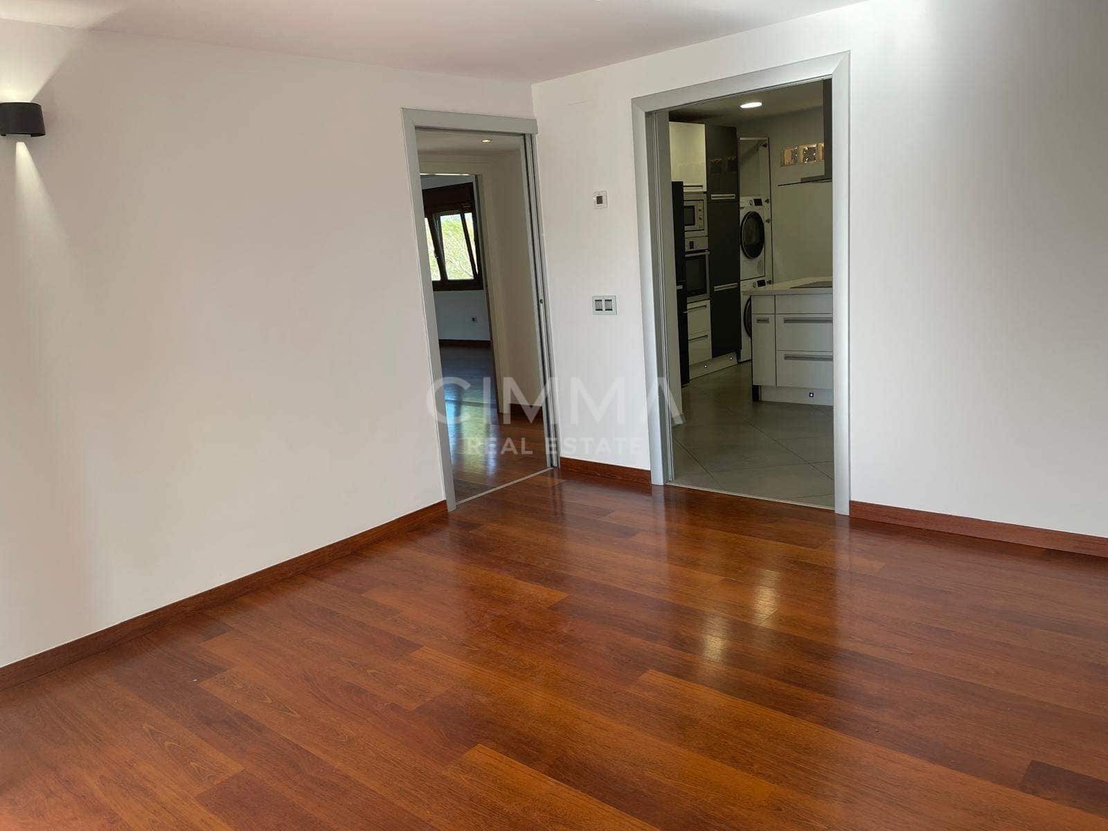 4 slaapkamer Villa te koop in La Nucia met zwembad - € 900.000 (Ref: 9868798)