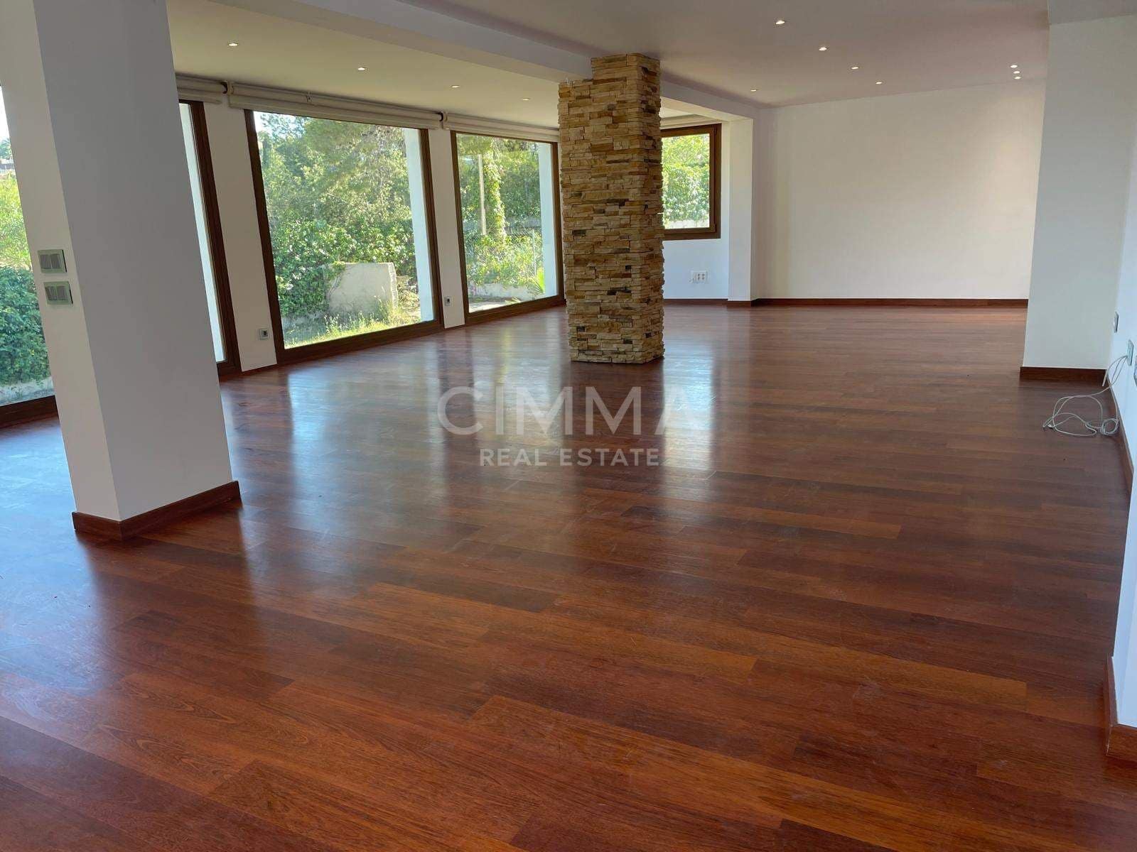 4 slaapkamer Villa te koop in La Nucia met zwembad - € 900.000 (Ref: 9868798)