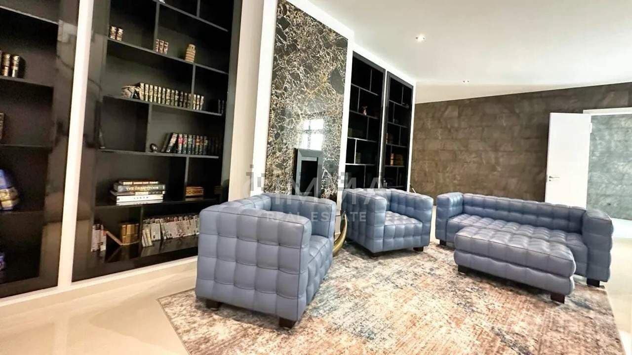 5 bedroom Villa for sale in Finestrat with pool garage - € 1,875,000 (Ref: 9876602)