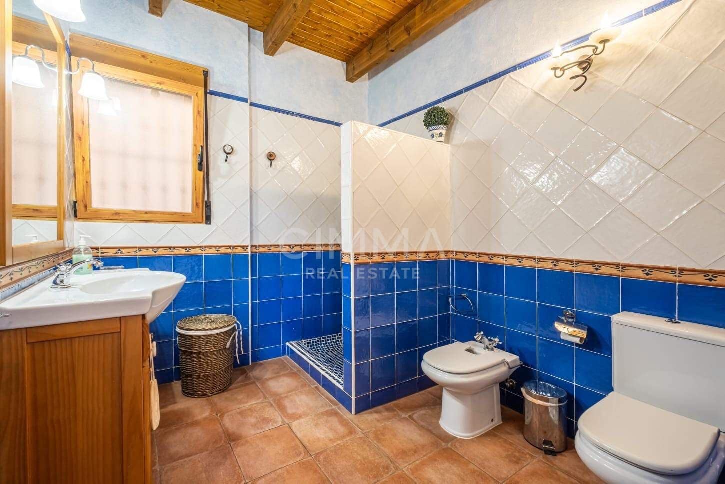 2 bedroom Finca/Country House for rent in Altea la Vella with pool garage - € 2,450 (Ref: 9876603)