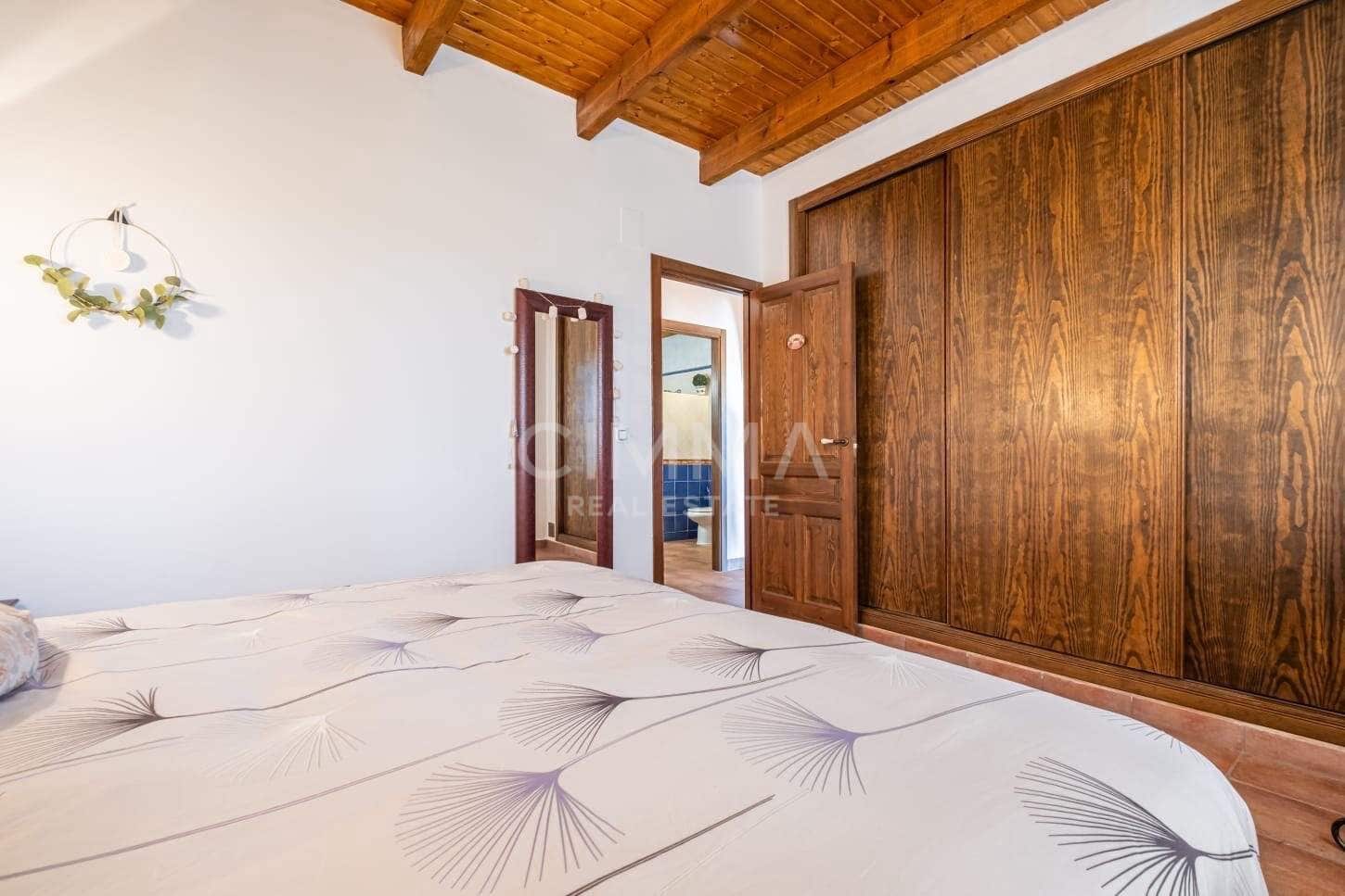2 bedroom Finca/Country House for rent in Altea la Vella with pool garage - € 2,450 (Ref: 9876603)
