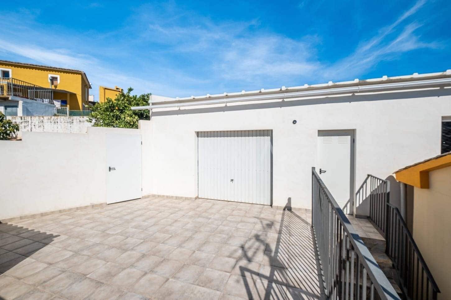 2 bedroom Finca/Country House for rent in Altea la Vella with pool garage - € 2,450 (Ref: 9876603)