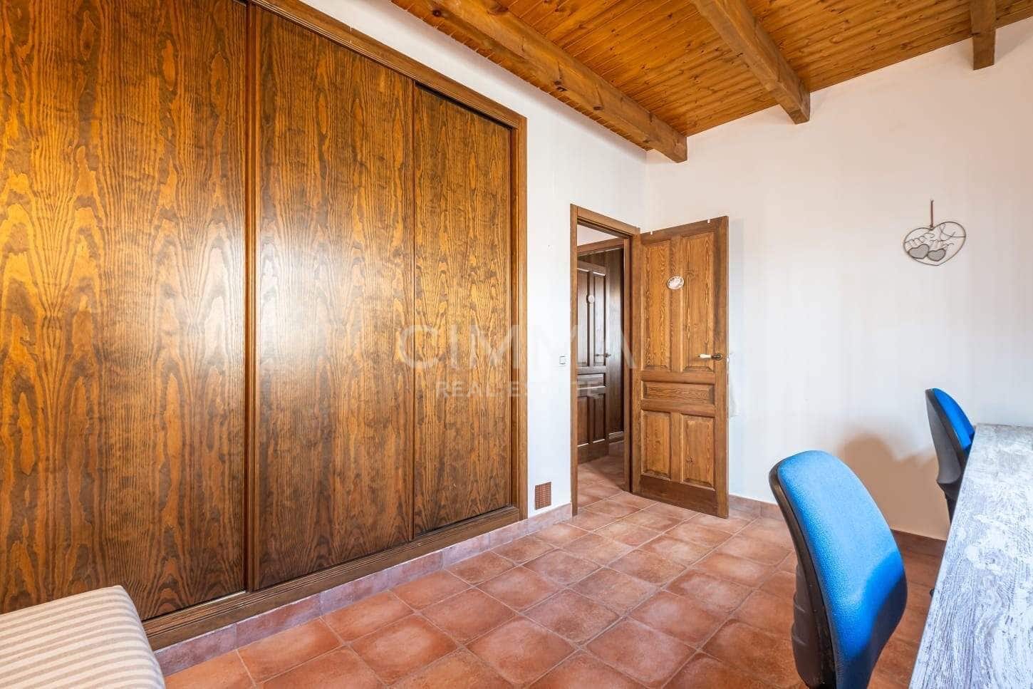 2 bedroom Finca/Country House for rent in Altea la Vella with pool garage - € 2,450 (Ref: 9876603)