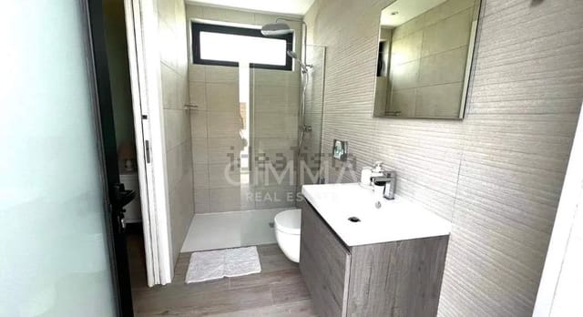 Chalet de 4 habitaciones en Finestrat en alquiler con piscina garaje - 4.500 € (Ref: 9885002)