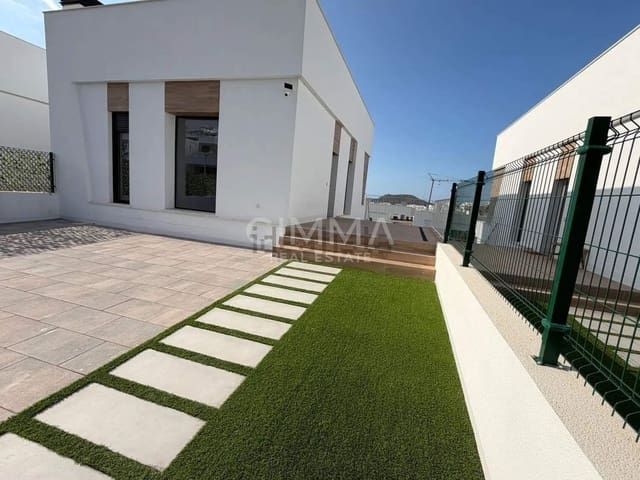 Chalet de 4 habitaciones en Finestrat en alquiler con piscina garaje - 4.500 € (Ref: 9885002)