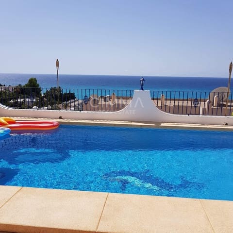 6 bedroom Villa for rent in Poble Nou - Montiboli, La Villajoyosa / Vila Joiosa - € 6,850 (Ref: 9885004)
