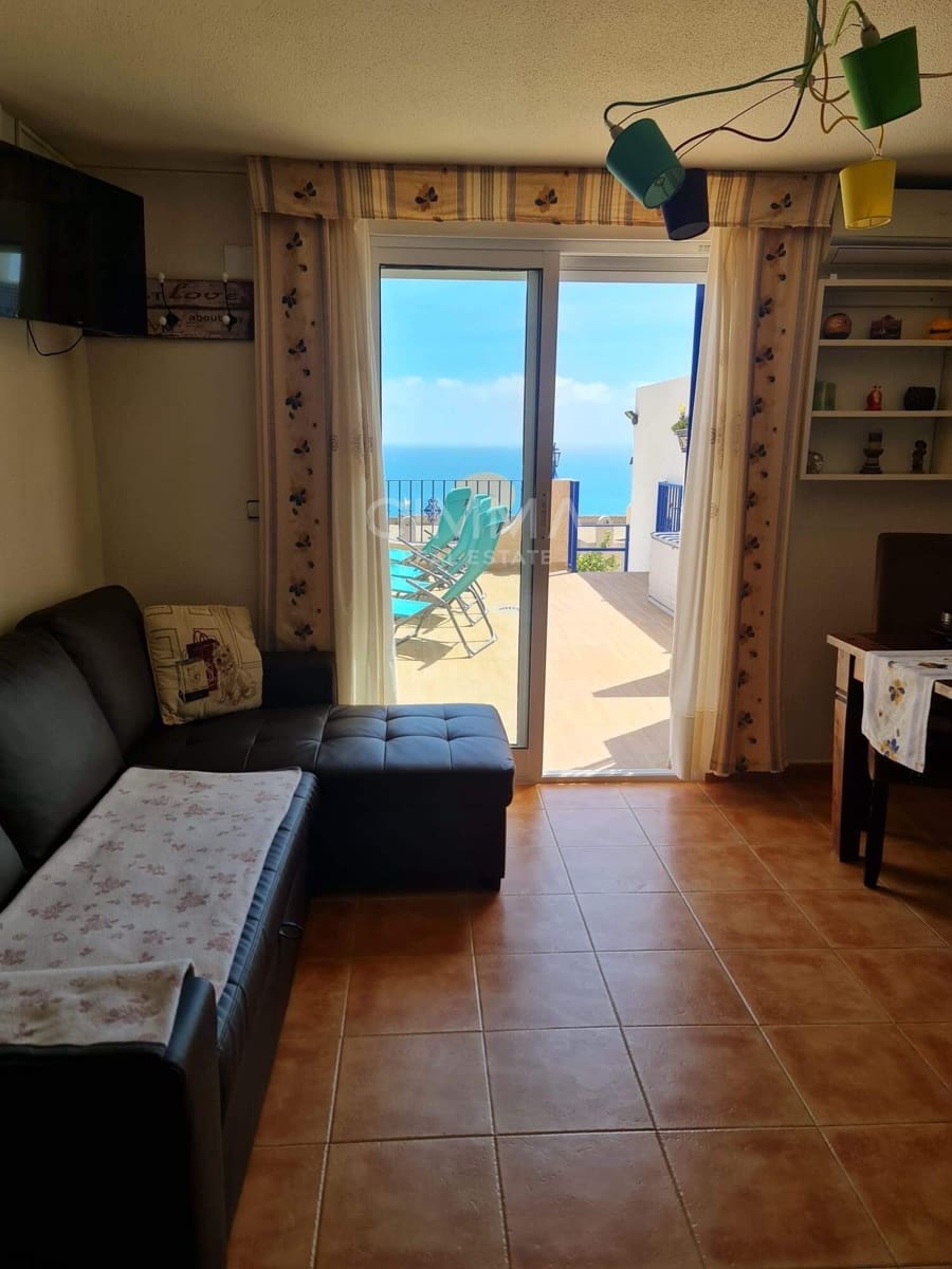 6 bedroom Villa for rent in La Villajoyosa / Vila Joiosa - € 6,850 (Ref: 9885004)