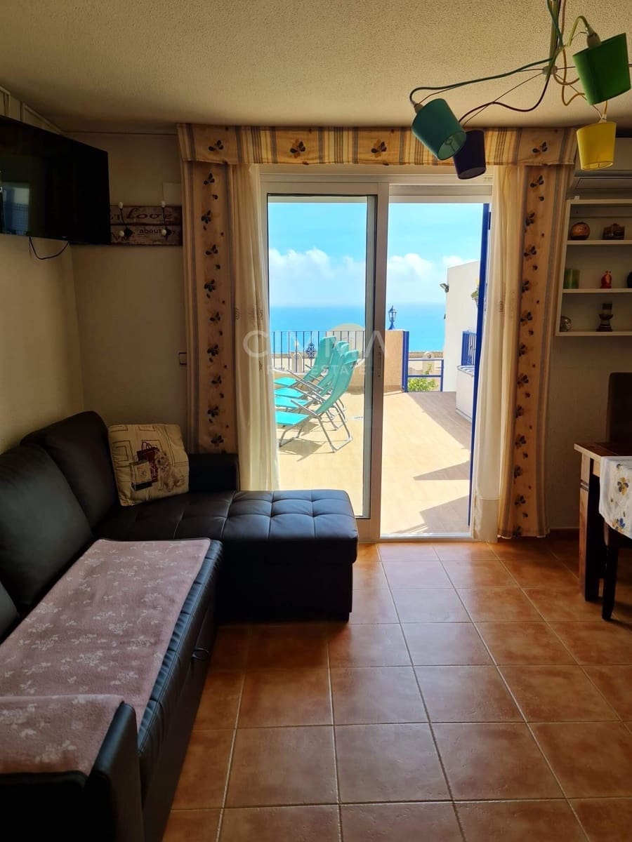 6 bedroom Villa for rent in La Villajoyosa / Vila Joiosa - € 6,850 (Ref: 9885004)