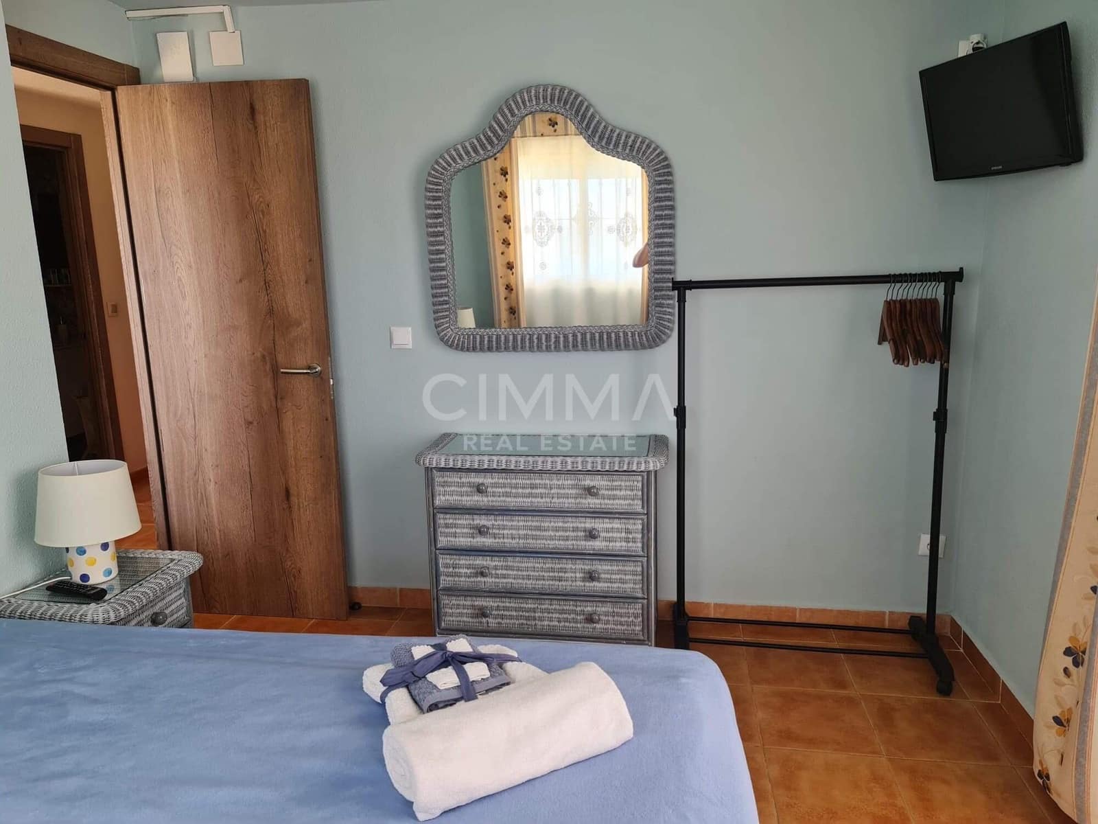 6 bedroom Villa for rent in La Villajoyosa / Vila Joiosa - € 6,850 (Ref: 9885004)