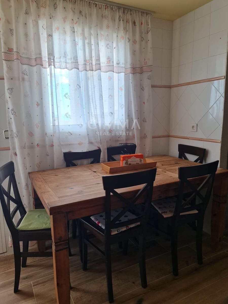 6 bedroom Villa for rent in La Villajoyosa / Vila Joiosa - € 6,850 (Ref: 9885004)